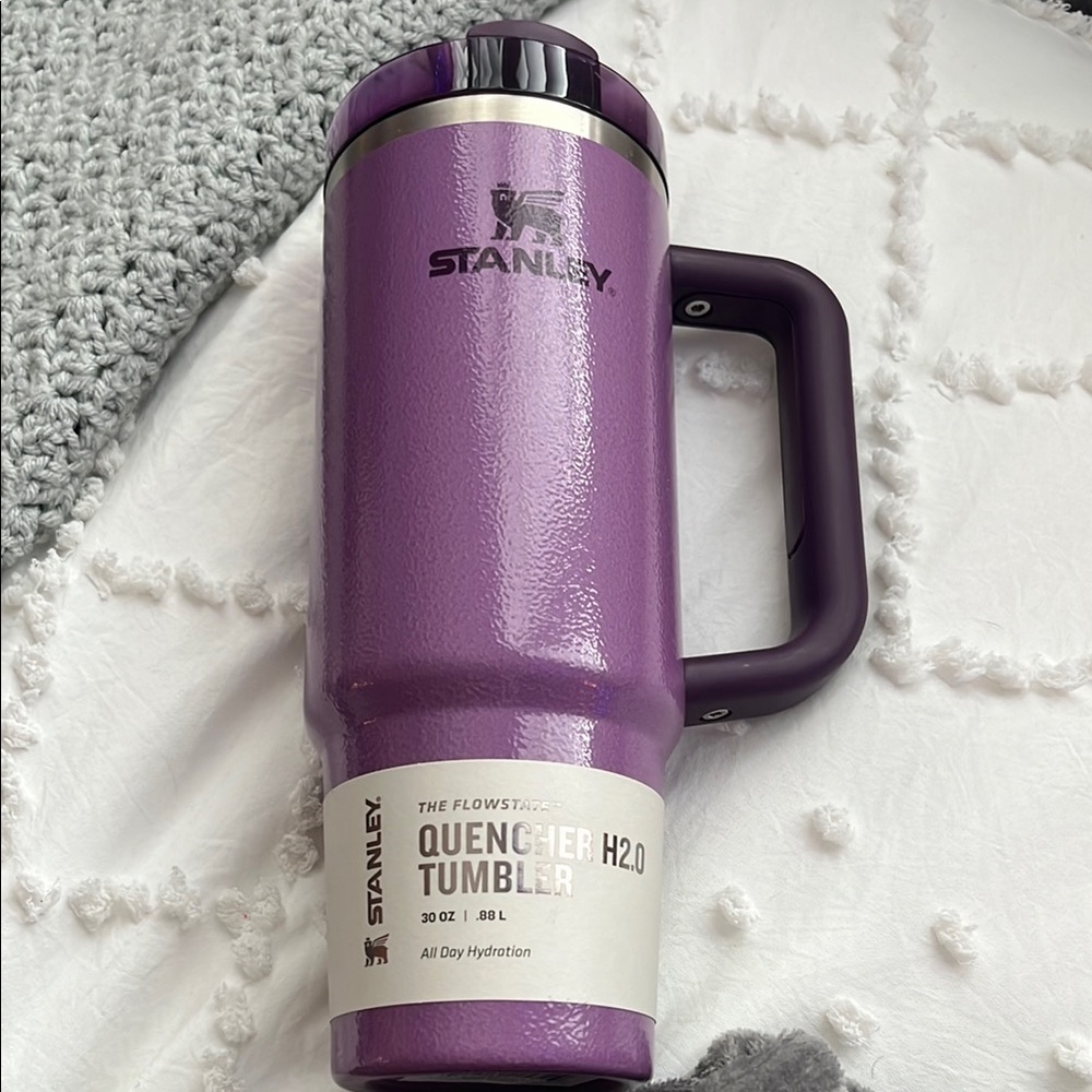 Stanley Purple Quencher Tumbler 30 oz